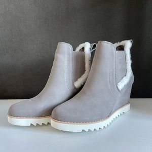 TOMS MADDIE WEDGE BOOTIE-NEW & never worn